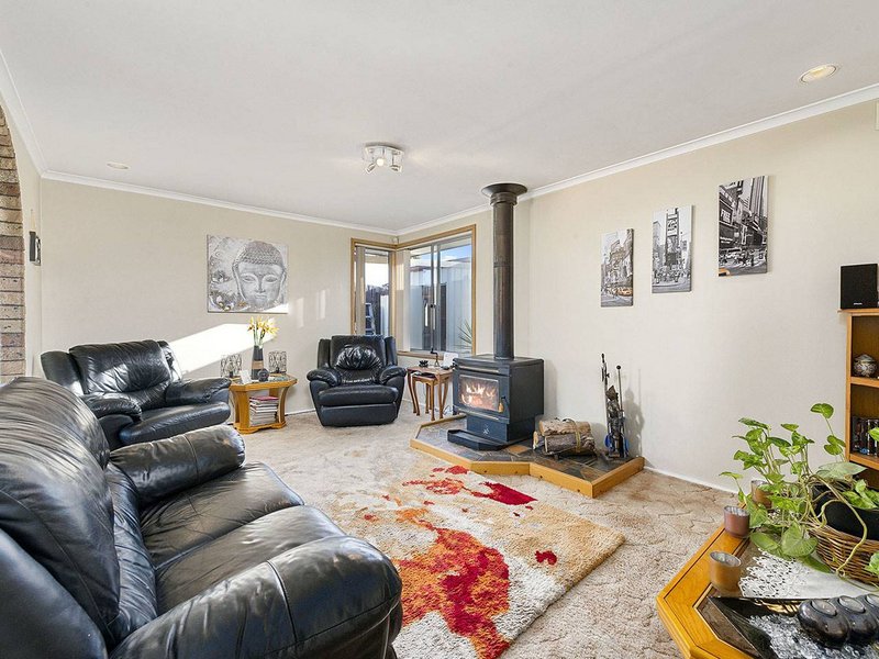 Photo - 1 Duntroon Court, Rokeby TAS 7019 - Image 5