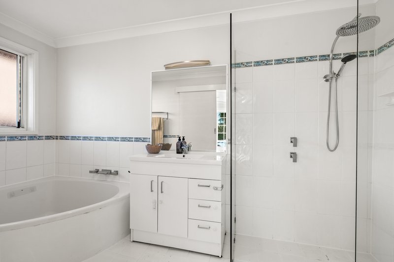 Photo - 1 Eagle Close, Lisarow NSW 2250 - Image 9