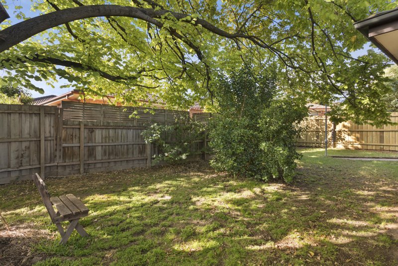 Photo - 1 Earlwood Drive, Wheelers Hill VIC 3150 - Image 10