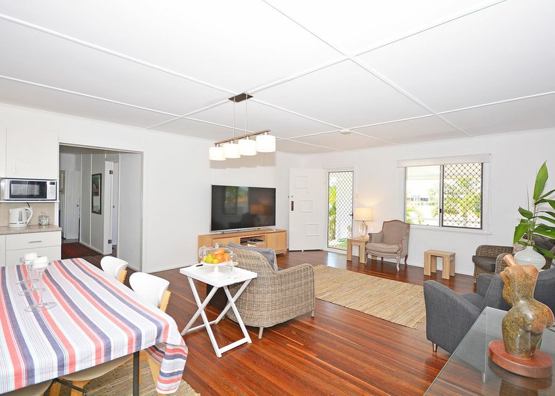 Photo - 1 East Street, Scarness QLD 4655 - Image 8