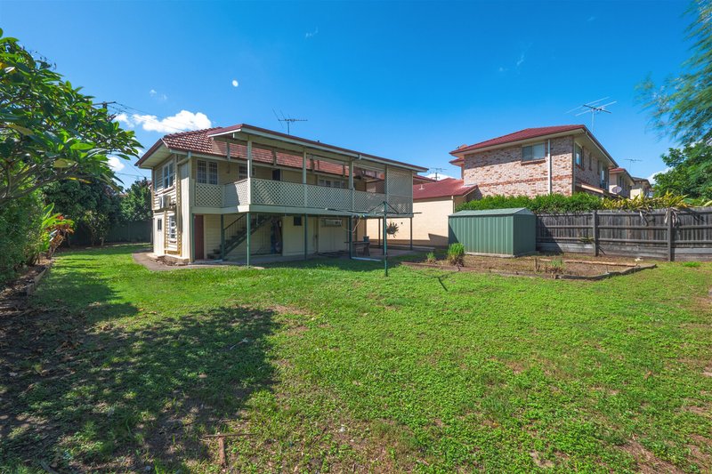 Photo - 1 Eastleigh Street, Chermside QLD 4032 - Image 7