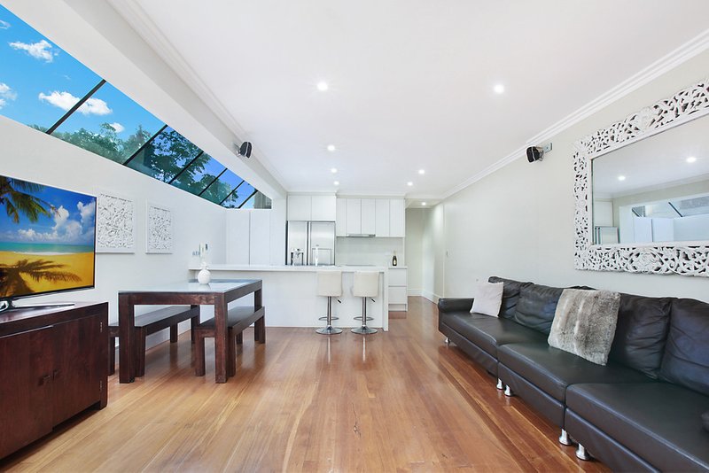 Photo - 1 Ebley Street, Bondi Junction NSW 2022 - Image 2