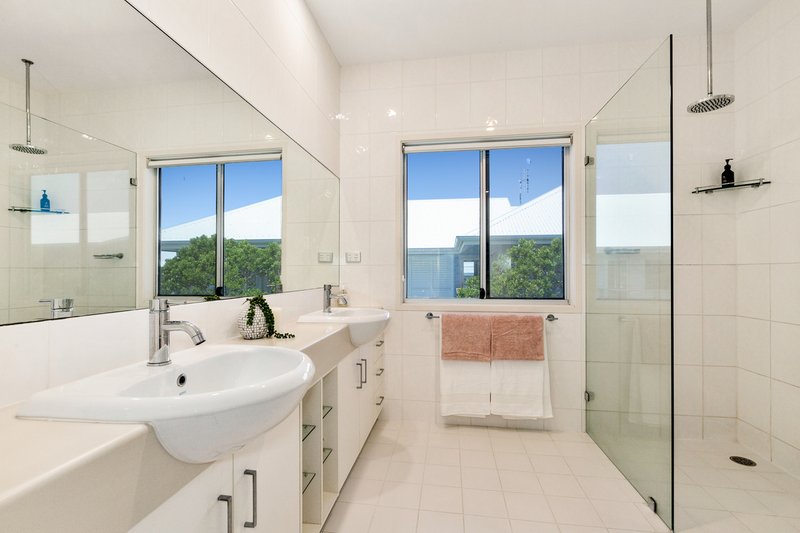 Photo - 1 Eclipse Lane, Casuarina NSW 2487 - Image 24