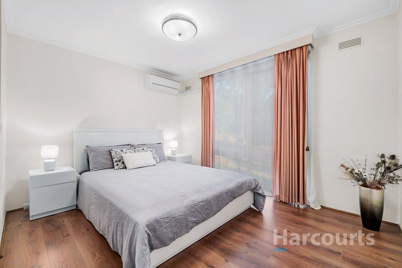 Photo - 1 Edgeware Court, Wantirna VIC 3152 - Image 7