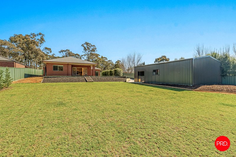 Photo - 1 Edmarna Way, Maiden Gully VIC 3551 - Image 13