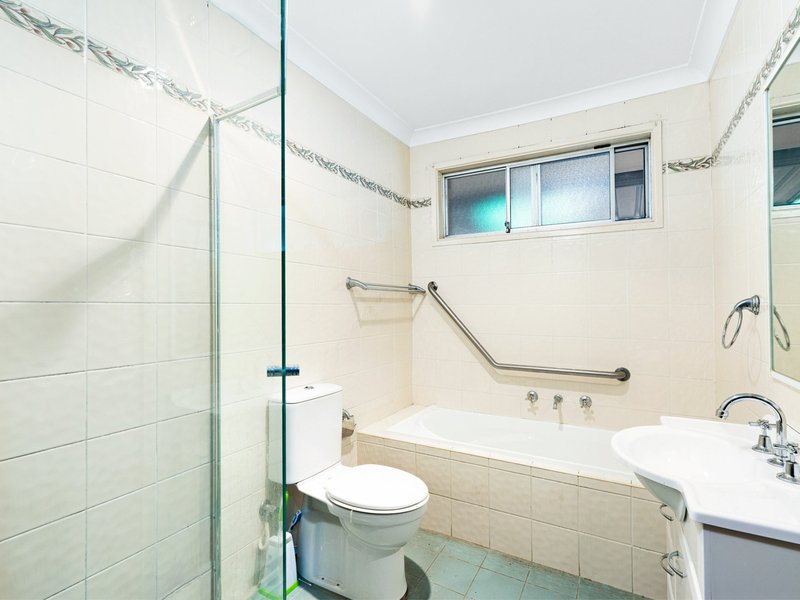 Photo - 1 Edward Street, Kingswood NSW 2747 - Image 3