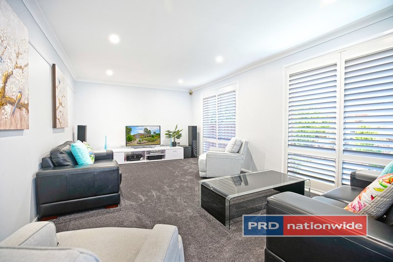 Photo - 1 Edward Street, Kingswood NSW 2747 - Image 2