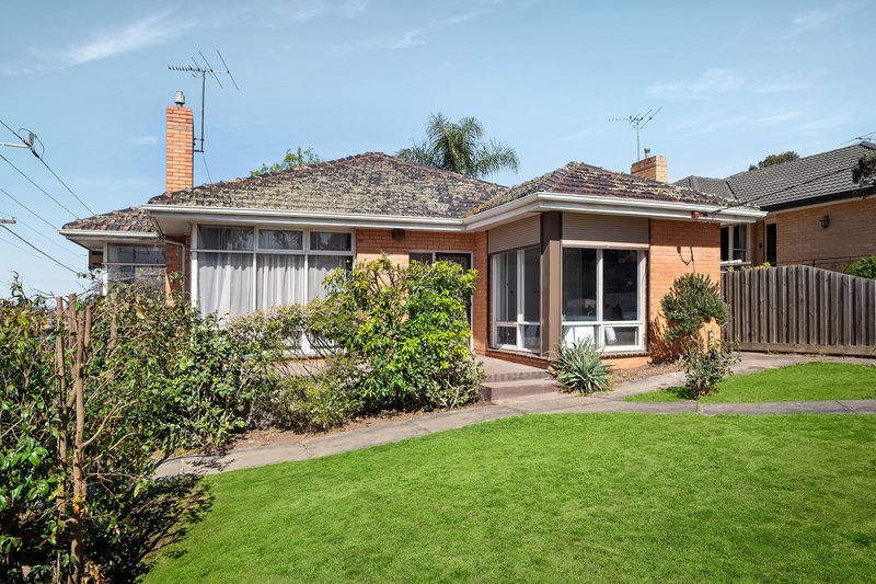 Photo - 1 Edward Street, Macleod VIC 3085 - Image 1