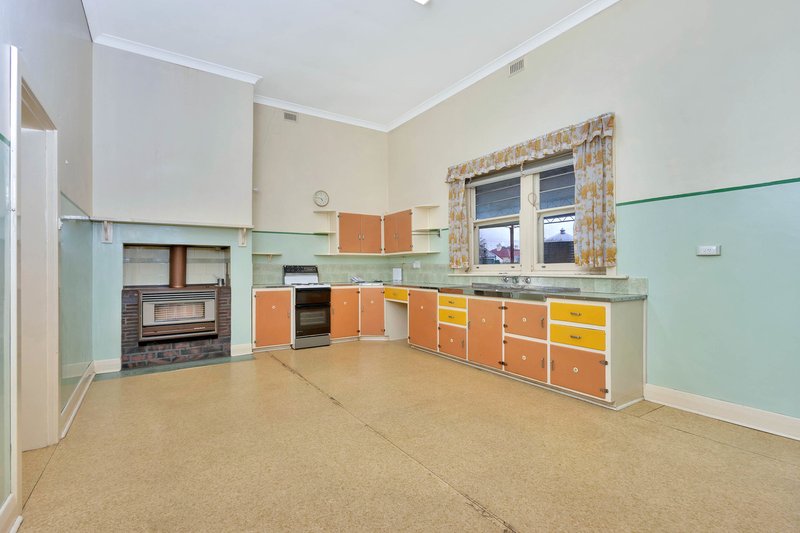 Photo - 1 Eighteenth Street, Gawler South SA 5118 - Image 9