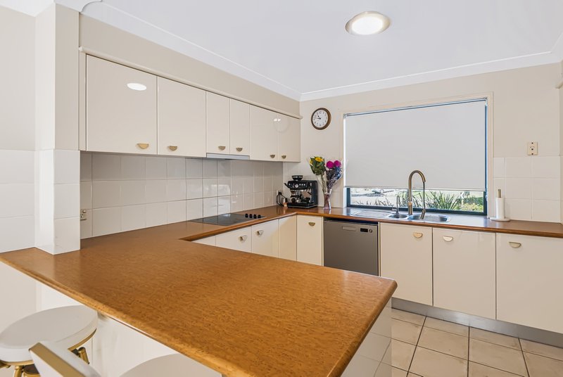Photo - 1 Elfin Street, Robina QLD 4226 - Image 11