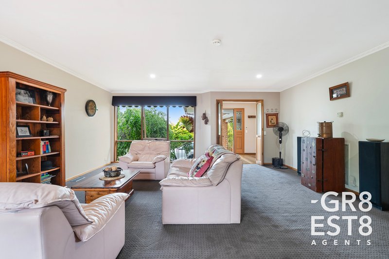 Photo - 1 Elizabeth Court, Narre Warren VIC 3805 - Image 6