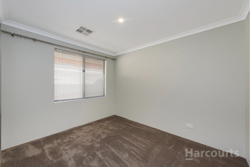Photo - 1 Elland Way, Baldivis WA 6171 - Image 17