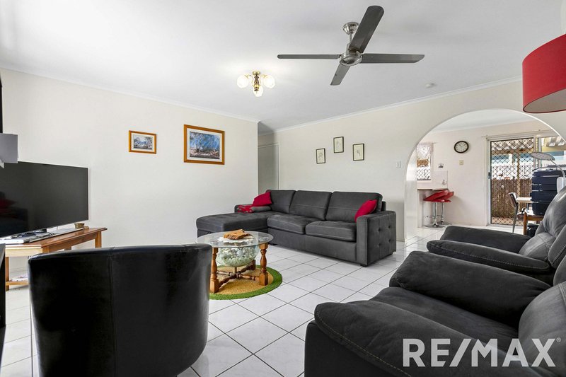 Photo - 1 Elm Court, Kawungan QLD 4655 - Image 8