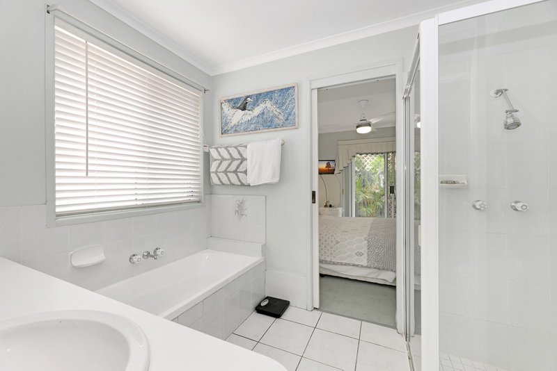 Photo - 1 Eltham Place, Sandstone Point QLD 4511 - Image 21