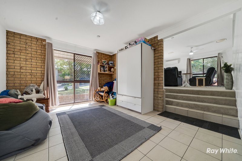 Photo - 1 Elwyn Court, Springwood QLD 4127 - Image 9