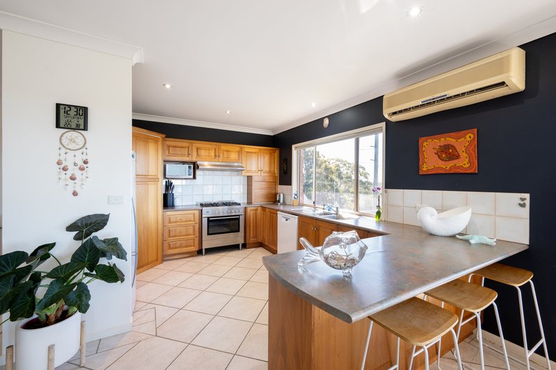 Photo - 1 Emerald Heights Drive, Emerald Beach NSW 2456 - Image 4