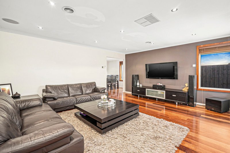 Photo - 1 Emu Court, Dandenong North VIC 3175 - Image 6