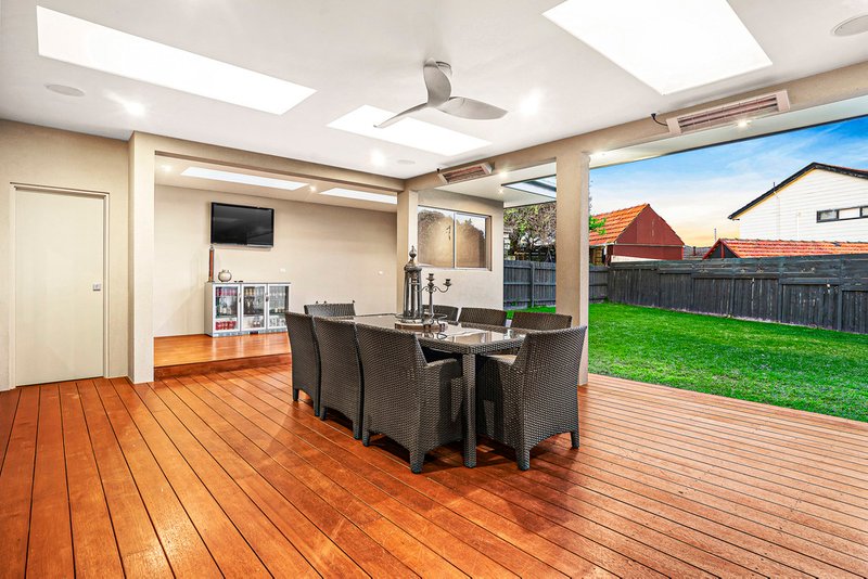 Photo - 1 Emu Court, Dandenong North VIC 3175 - Image 11