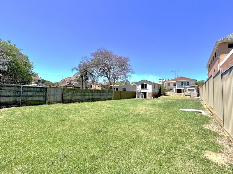 Photo - 1 England Street, Brighton-Le-Sands NSW 2216 - Image 2