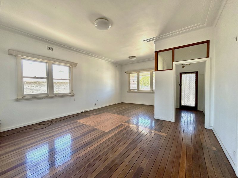 Photo - 1 England Street, Brighton-Le-Sands NSW 2216 - Image 3