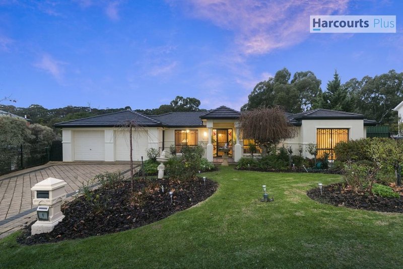 1 Erica Court, Flagstaff Hill SA 5159