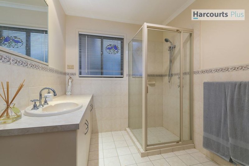 Photo - 1 Erica Court, Flagstaff Hill SA 5159 - Image 11