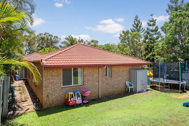 Photo - 1 Esk Place, Kallangur QLD 4503 - Image 11