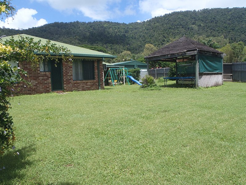 Photo - 1 Esk Terrace, Cannonvale QLD 4802 - Image 2