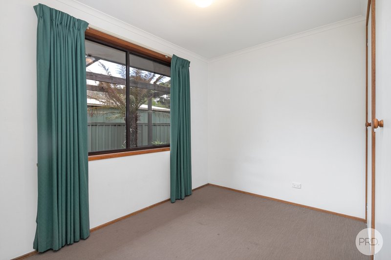 Photo - 1 Esmond Street, Black Hill VIC 3350 - Image 7