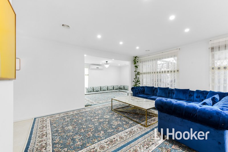 Photo - 1 Eureka Crescent, Narre Warren South VIC 3805 - Image 5