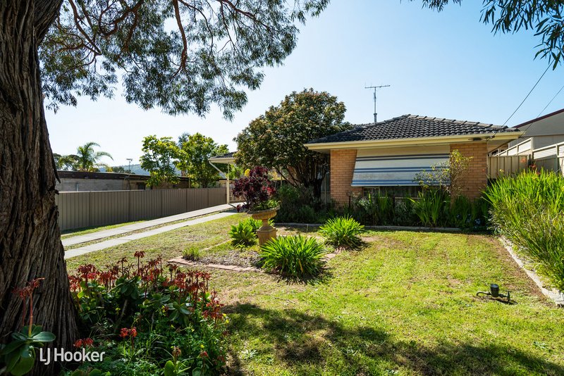 Photo - 1 Everest Avenue, Athelstone SA 5076 - Image 2