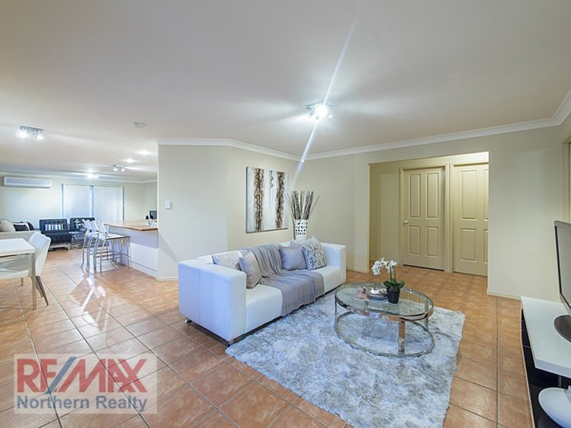 Photo - 1 Excelcia Ct , Eatons Hill QLD 4037 - Image 8