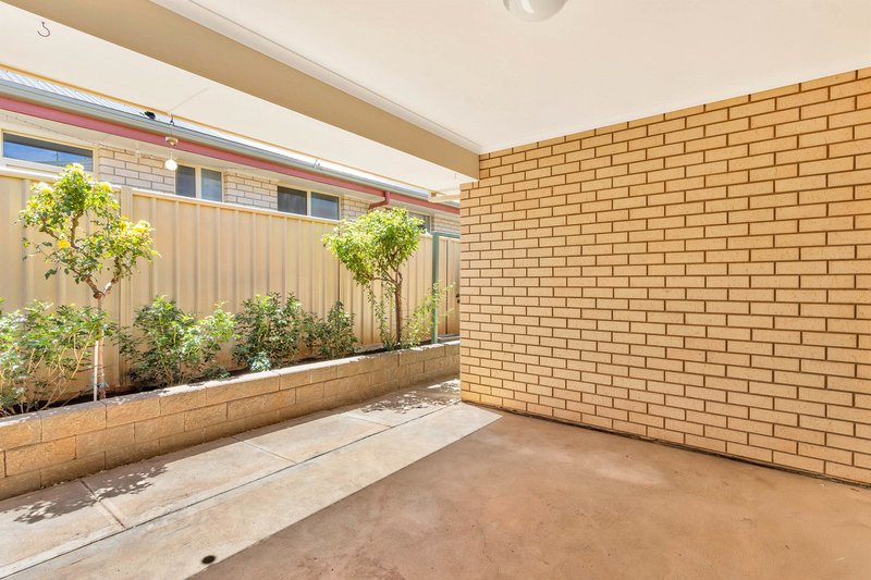 Photo - 1 Eyre Street, Munno Para SA 5115 - Image 13