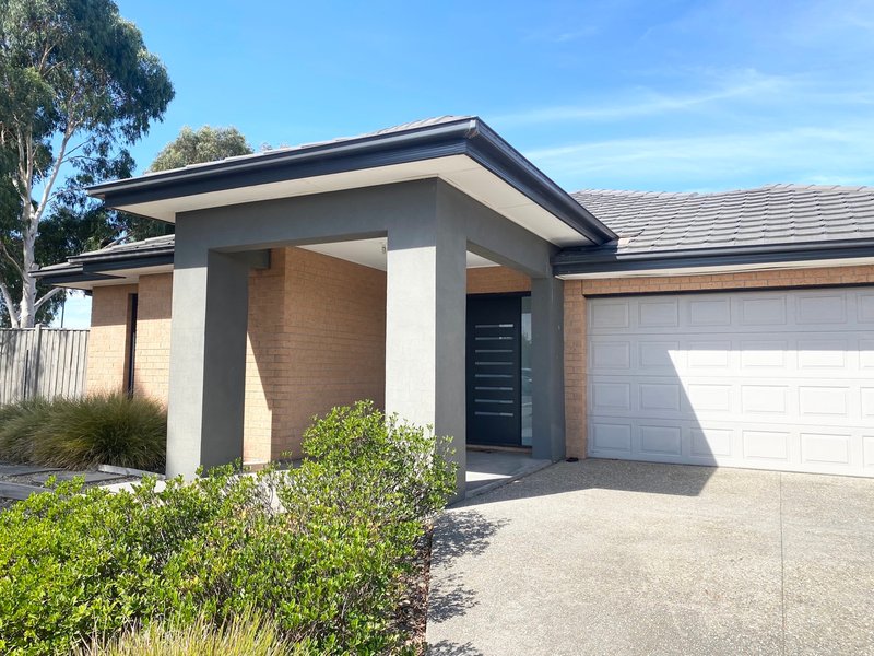 Photo - 1 Fairhaven Avenue, Beveridge VIC 3753 - Image 2