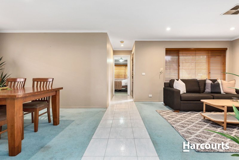 Photo - 1 Fairleigh Court, Narre Warren VIC 3805 - Image 2