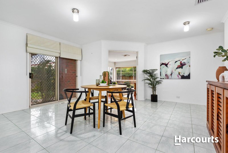 Photo - 1 Fairleigh Court, Narre Warren VIC 3805 - Image 6