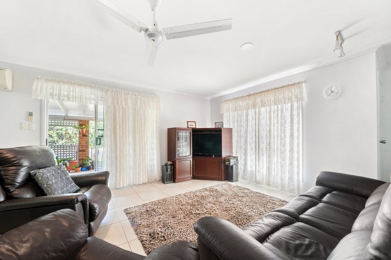 Photo - 1 Fairway Place, Banyo QLD 4014 - Image 5