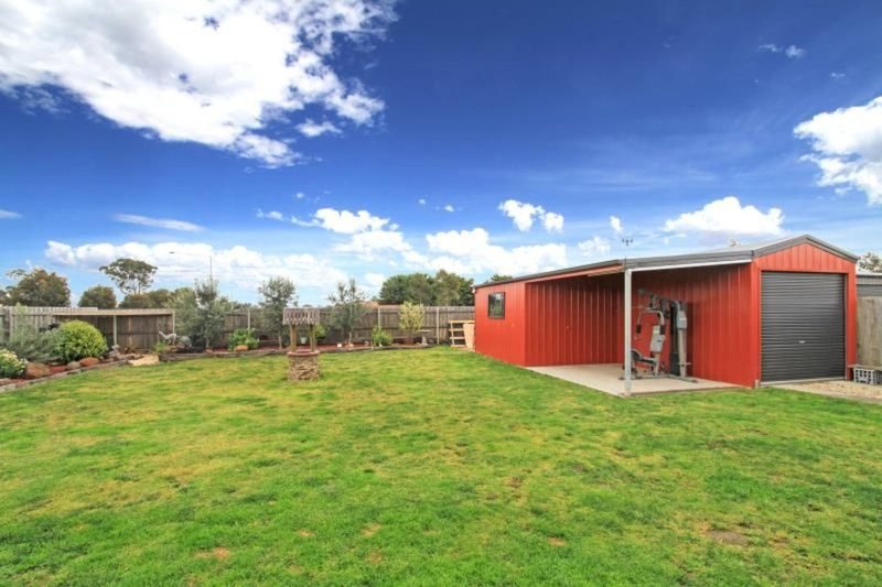 Photo - 1 Faulkner Court, Bairnsdale VIC 3875 - Image 16