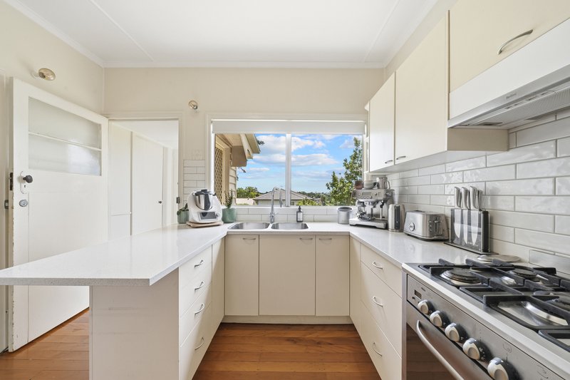 Photo - 1 Ferguson Road, Wavell Heights QLD 4012 - Image 4