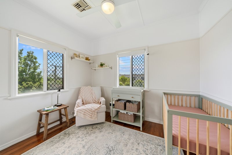 Photo - 1 Ferguson Road, Wavell Heights QLD 4012 - Image 13