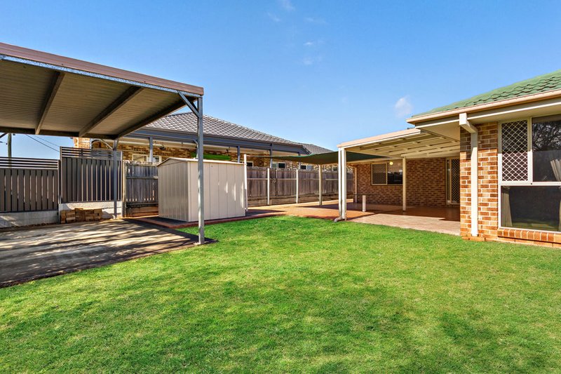 Photo - 1 Fernan Court, Murrumba Downs QLD 4503 - Image 9