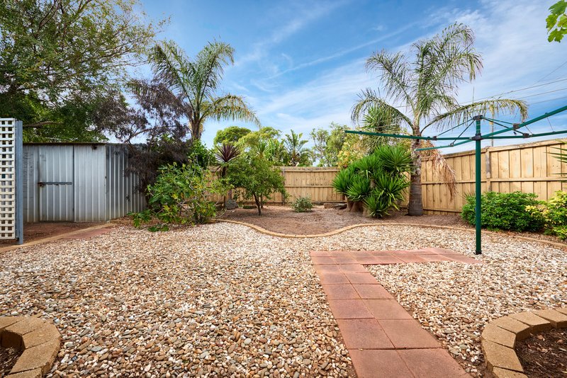 Photo - 1 Findon Court, Seaford VIC 3198 - Image 6