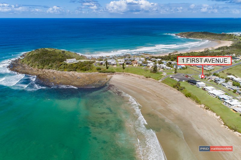 1 First Ave , Arrawarra Headland NSW 2456