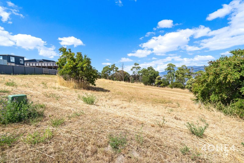 Photo - 1 Fisher Drive, Herdsmans Cove TAS 7030 - Image 8