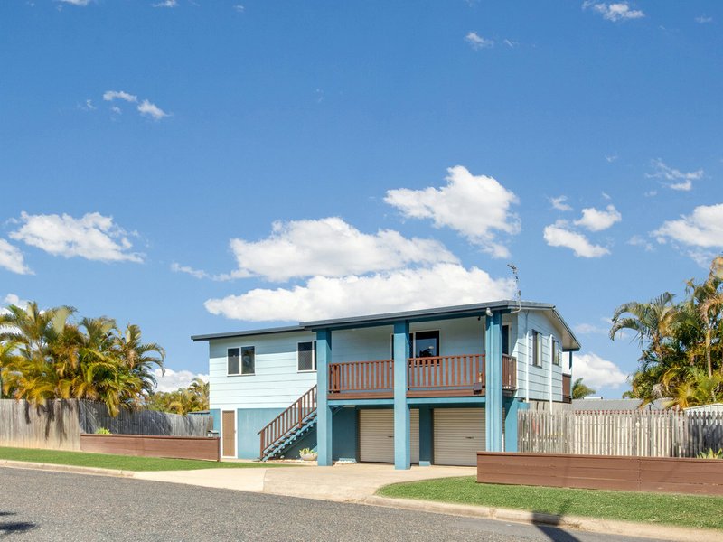 Photo - 1 Fitzroy Court, Boyne Island QLD 4680 - Image 2