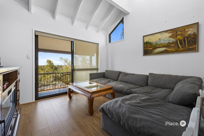 Photo - 1 Florentine Street, Chermside West QLD 4032 - Image 3