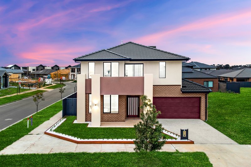 1 Foliage Place, Clyde North VIC 3978