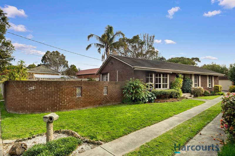 1 Folkestone Road, Glen Waverley VIC 3150