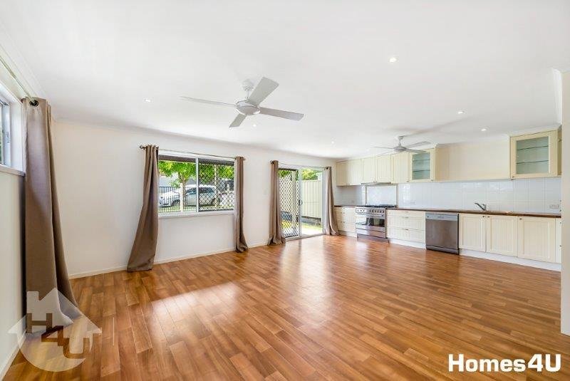 Photo - 1 Forbes St , Shorncliffe QLD 4017 - Image 3