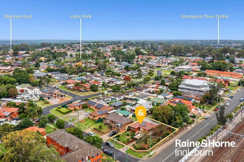 Photo - 1 Foreman Street, Glenfield NSW 2167 - Image 1